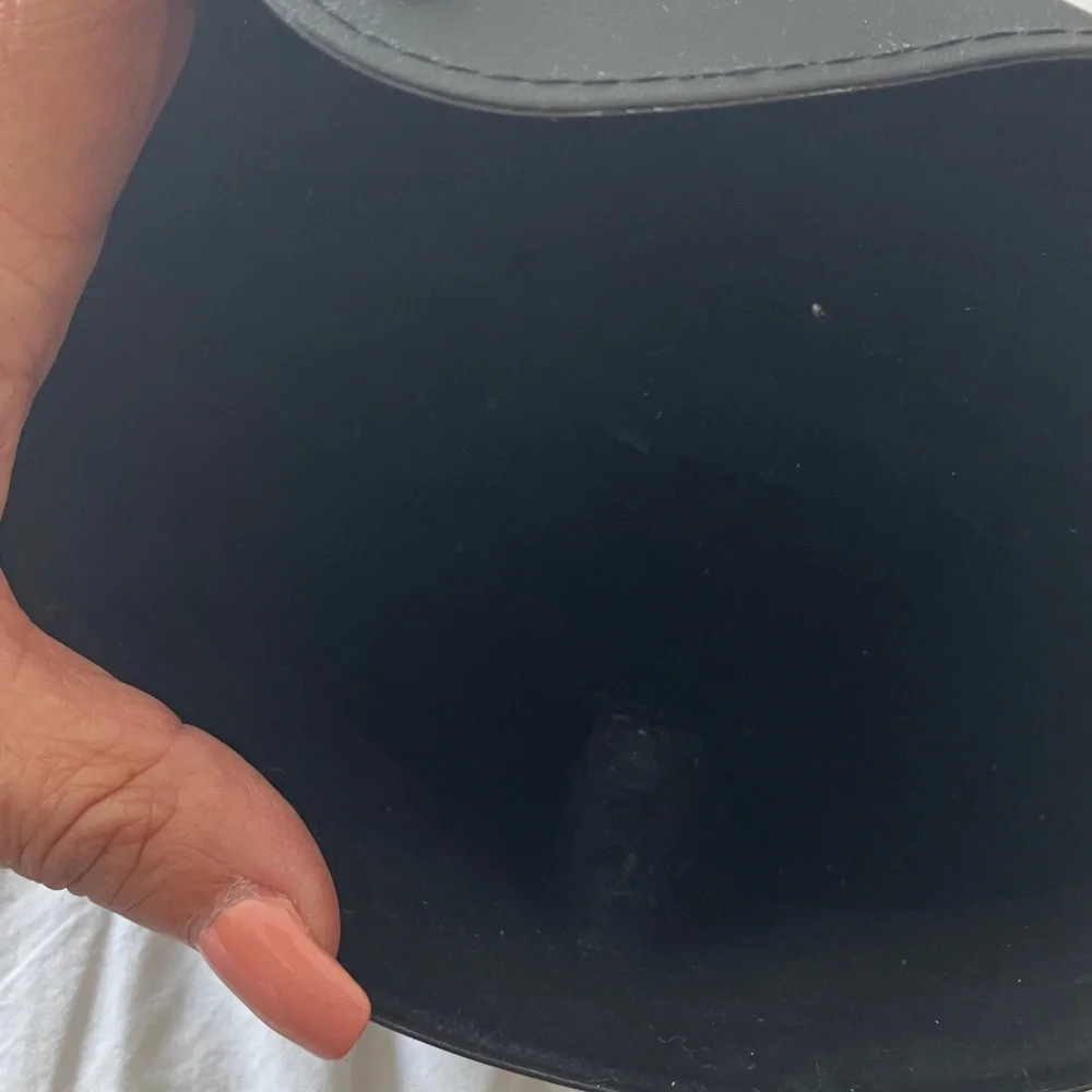 Ray-Ban black eyeglass case in perfect‎ condition includes cleaning cloth
